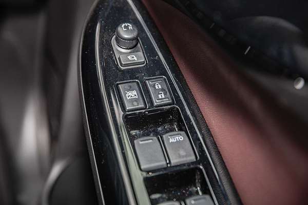 2025 Suzuki Fronx Hybrid KW