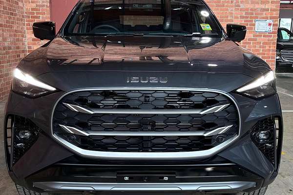 2025 Isuzu MU-X LS-T