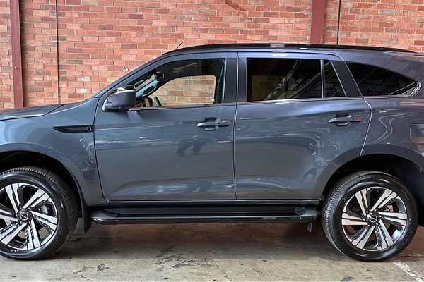 2025 Isuzu MU-X LS-T