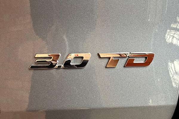 2025 Isuzu MU-X LS-T