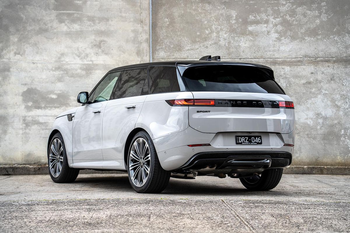 2025 Land Rover Range Rover Sport D250 Dynamic SE L461