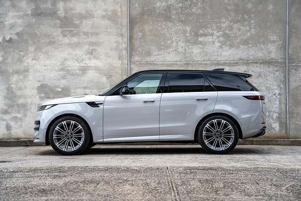 2025 Land Rover Range Rover Sport D250 Dynamic SE L461