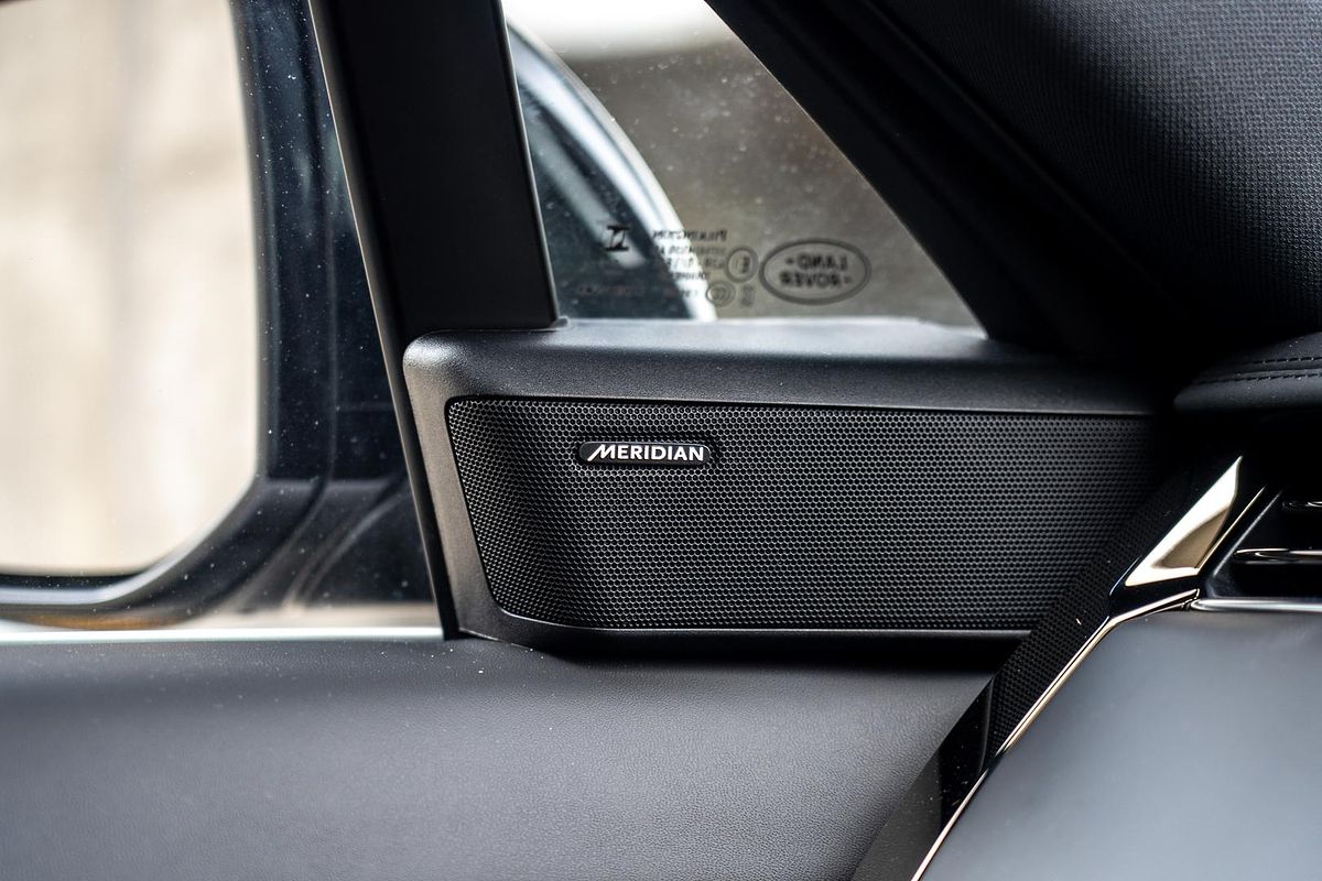 2025 Land Rover Range Rover Sport D250 Dynamic SE L461