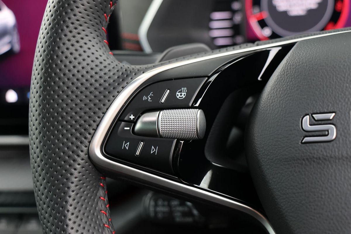 2025 SKODA Octavia RS NX