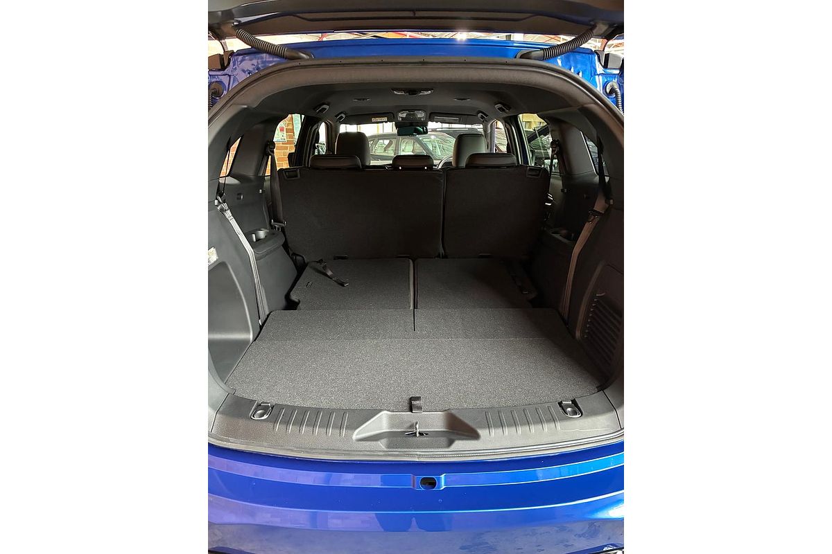 2025 Isuzu MU-X LS-T