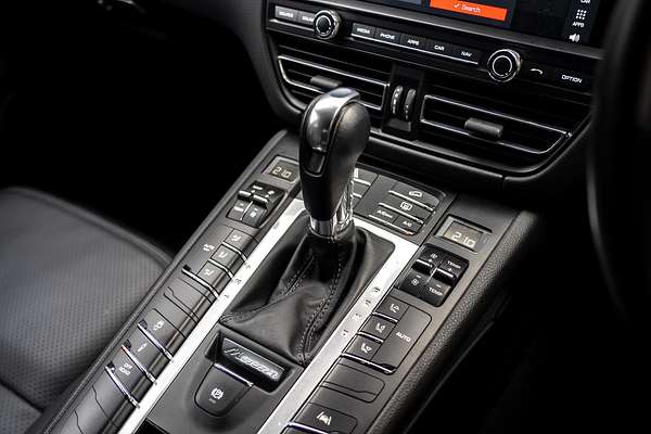 2019 Porsche Macan GTS 95B