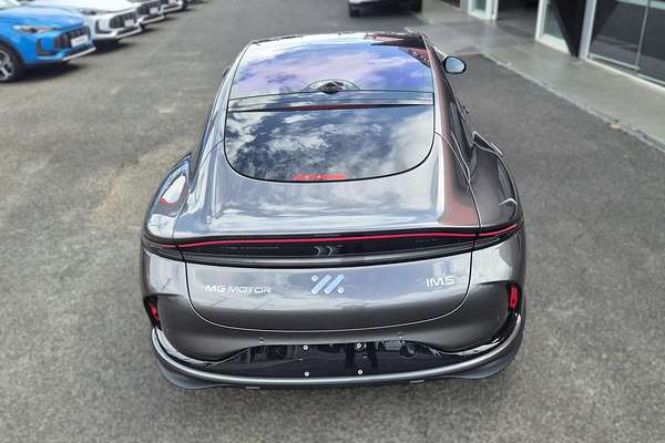 2025 MG IM5 Platinum P12L