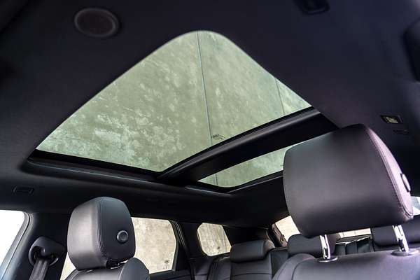 2023 Land Rover Range Rover Evoque P250 Dynamic SE L551