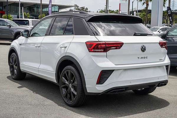 2025 Volkswagen T-Roc 140TSI R-Line D11