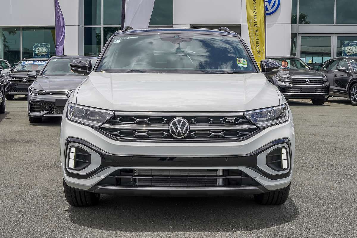 2025 Volkswagen T-Roc 140TSI R-Line D11