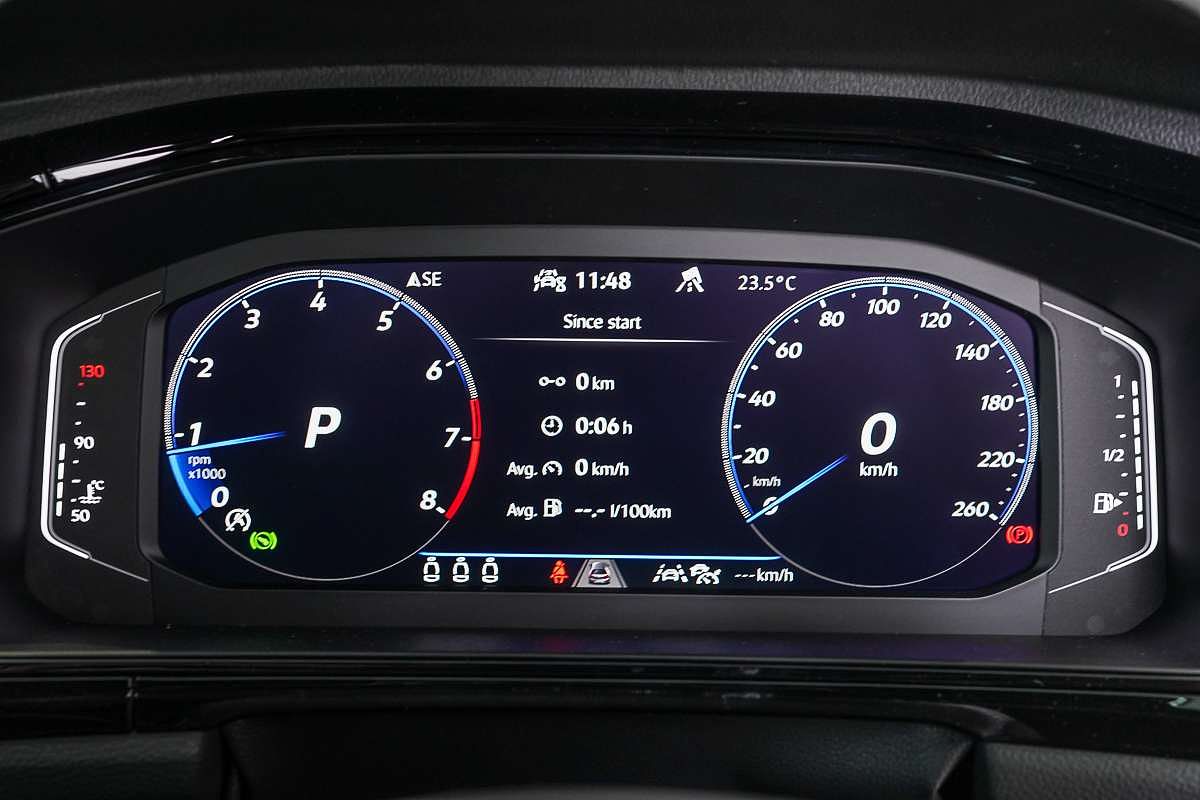 2025 Volkswagen T-Roc 140TSI R-Line D11