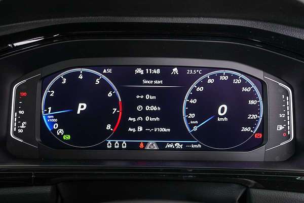 2025 Volkswagen T-Roc 140TSI R-Line D11