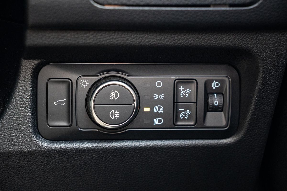 2025 Ford Everest Trend 2.0L