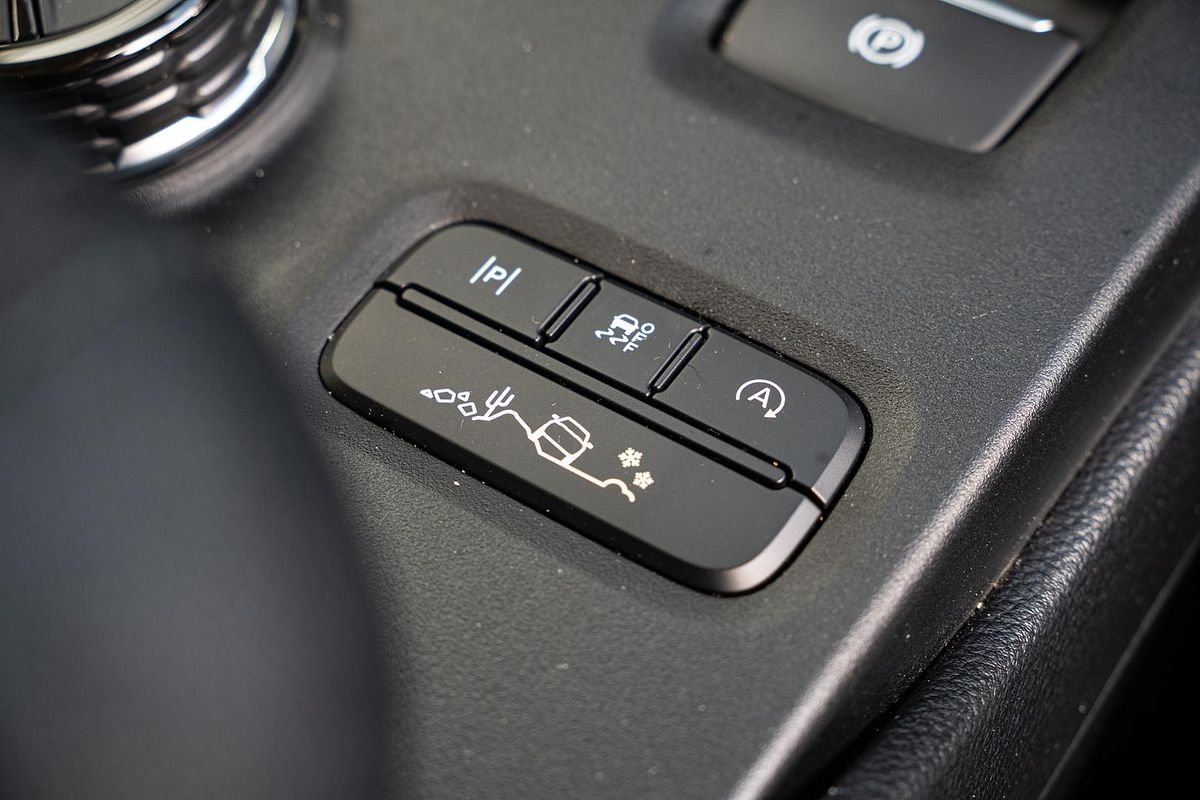 2025 Ford Everest Trend 2.0L