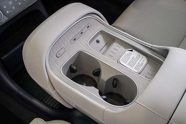 2025 Hyundai Palisade Calligraphy LX3.V1