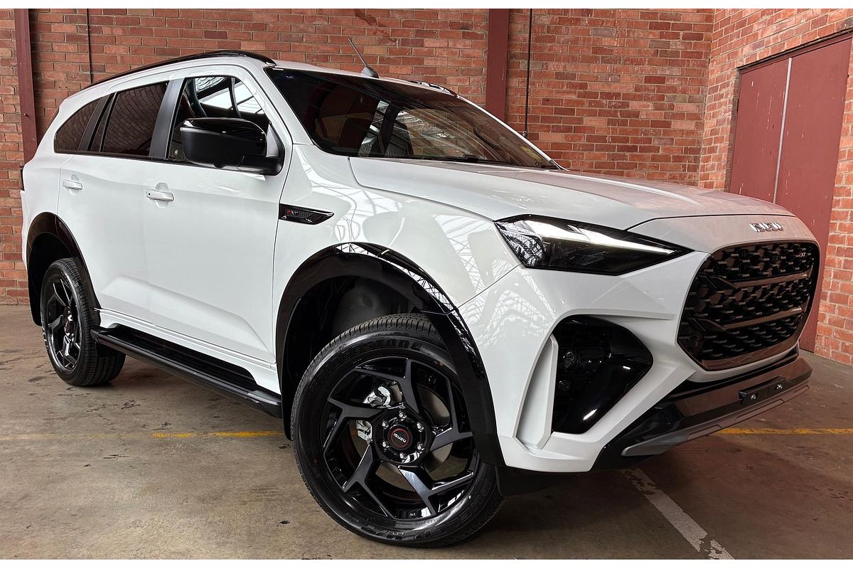 2025 Isuzu MU-X X-TERRAIN