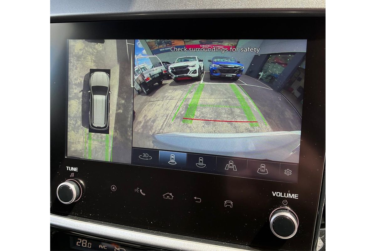 2025 Isuzu MU-X X-TERRAIN