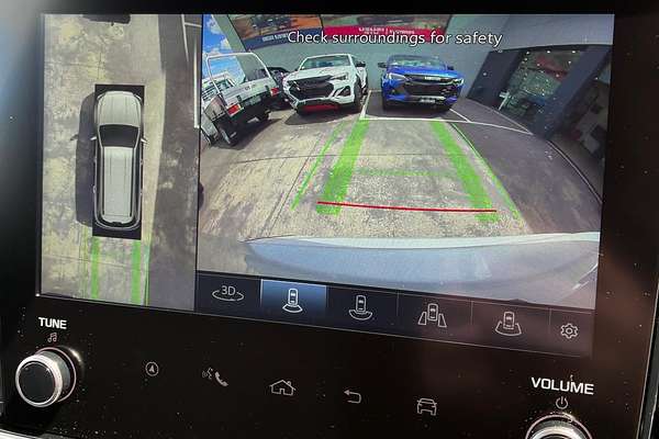 2025 Isuzu MU-X X-TERRAIN