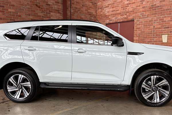 2025 Isuzu MU-X LS-T