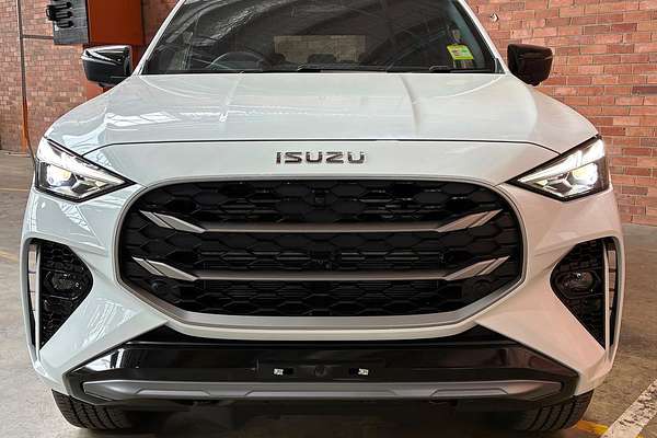 2025 Isuzu MU-X LS-T