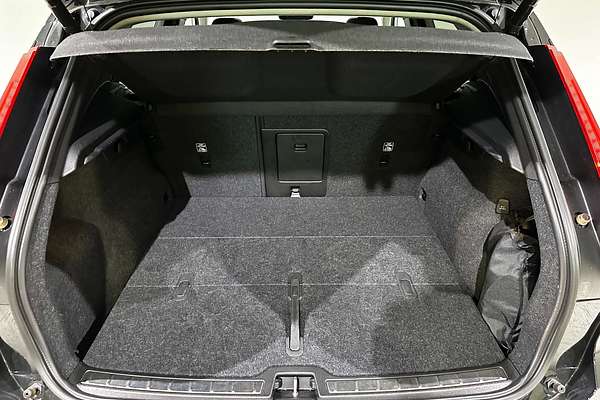 2021 Volvo XC40 T4 Inscription