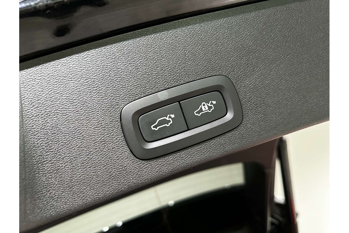 2021 Volvo XC40 T4 Inscription