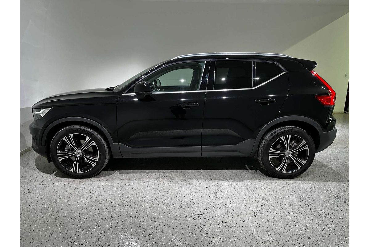 2021 Volvo XC40 T4 Inscription