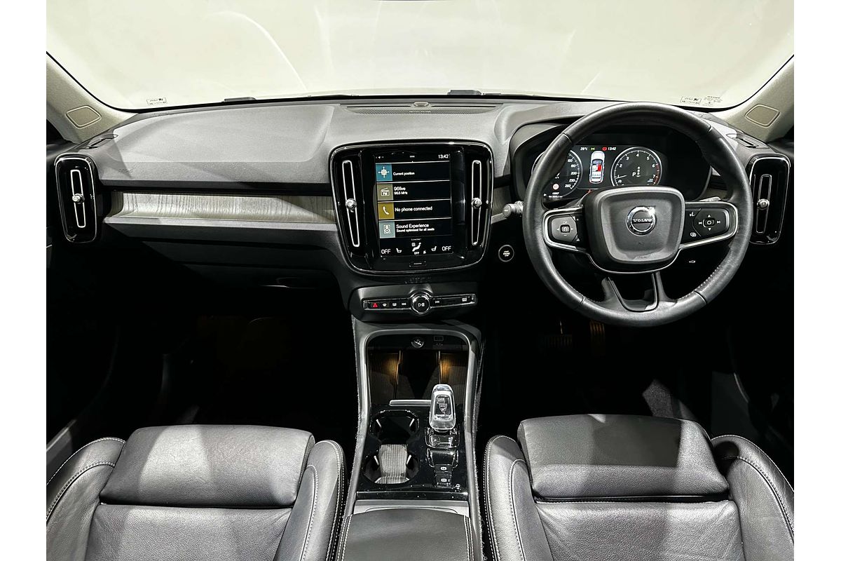 2021 Volvo XC40 T4 Inscription