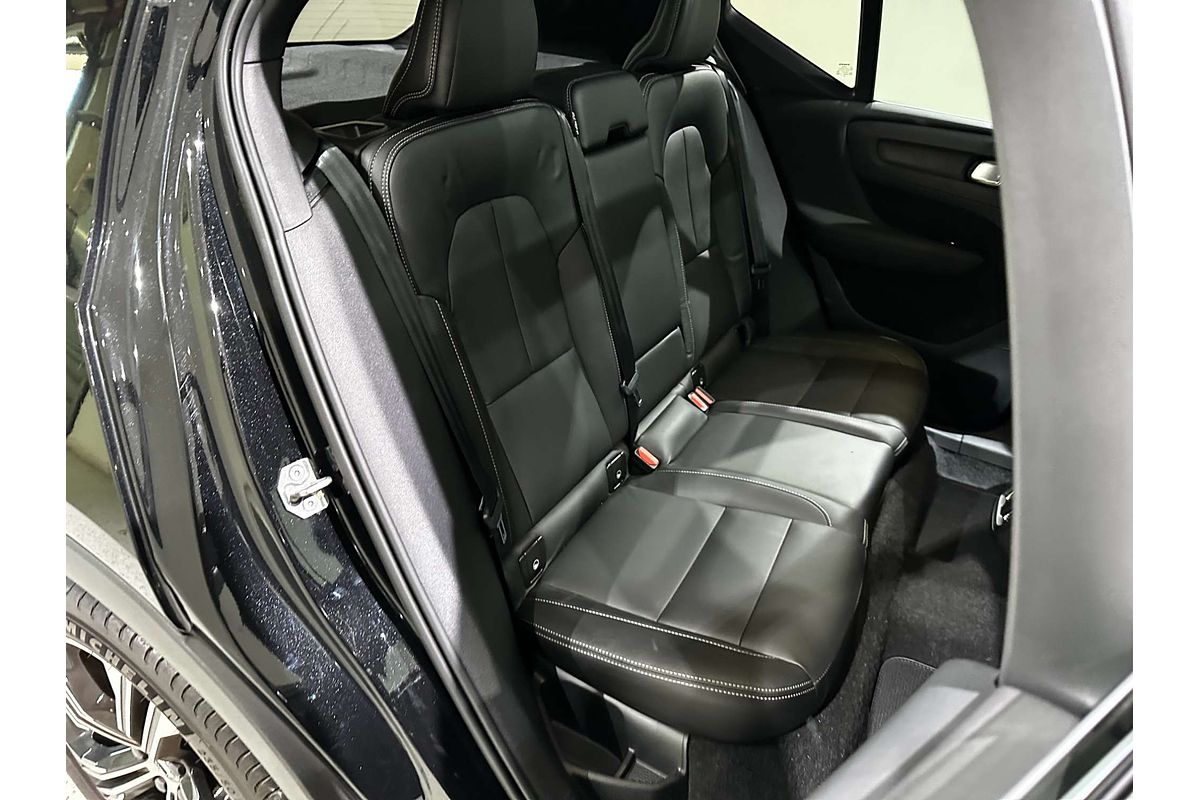 2021 Volvo XC40 T4 Inscription