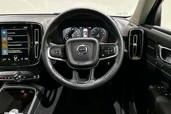2021 Volvo XC40 T4 Inscription