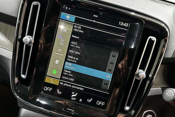 2021 Volvo XC40 T4 Inscription