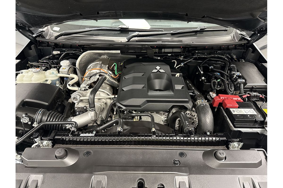 2023 Mitsubishi Triton GSR MV 4X4