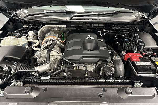 2023 Mitsubishi Triton GSR MV 4X4