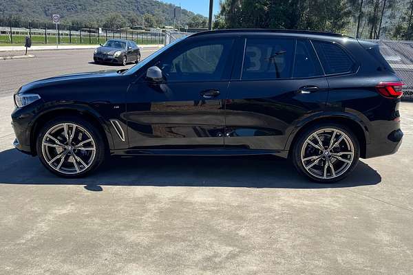 2020 BMW X5 M50i G05