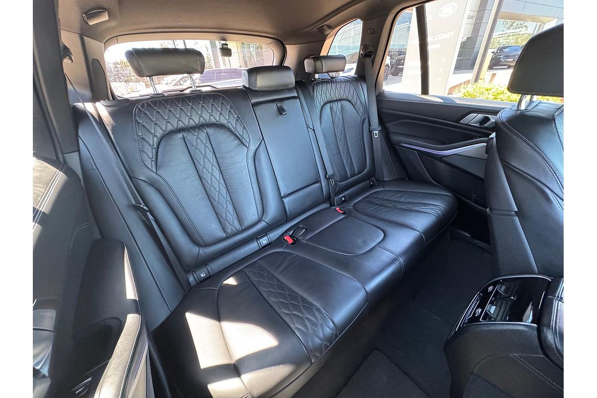 2020 BMW X5 M50i G05