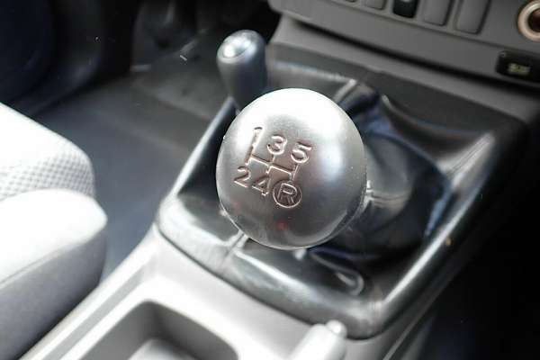 2012 Toyota Hilux SR KUN26R 4X4