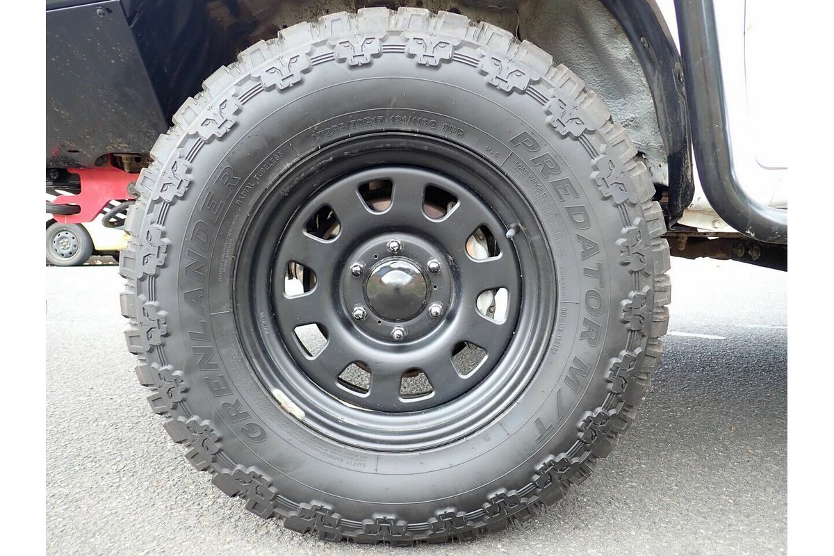 2012 Toyota Hilux SR KUN26R 4X4