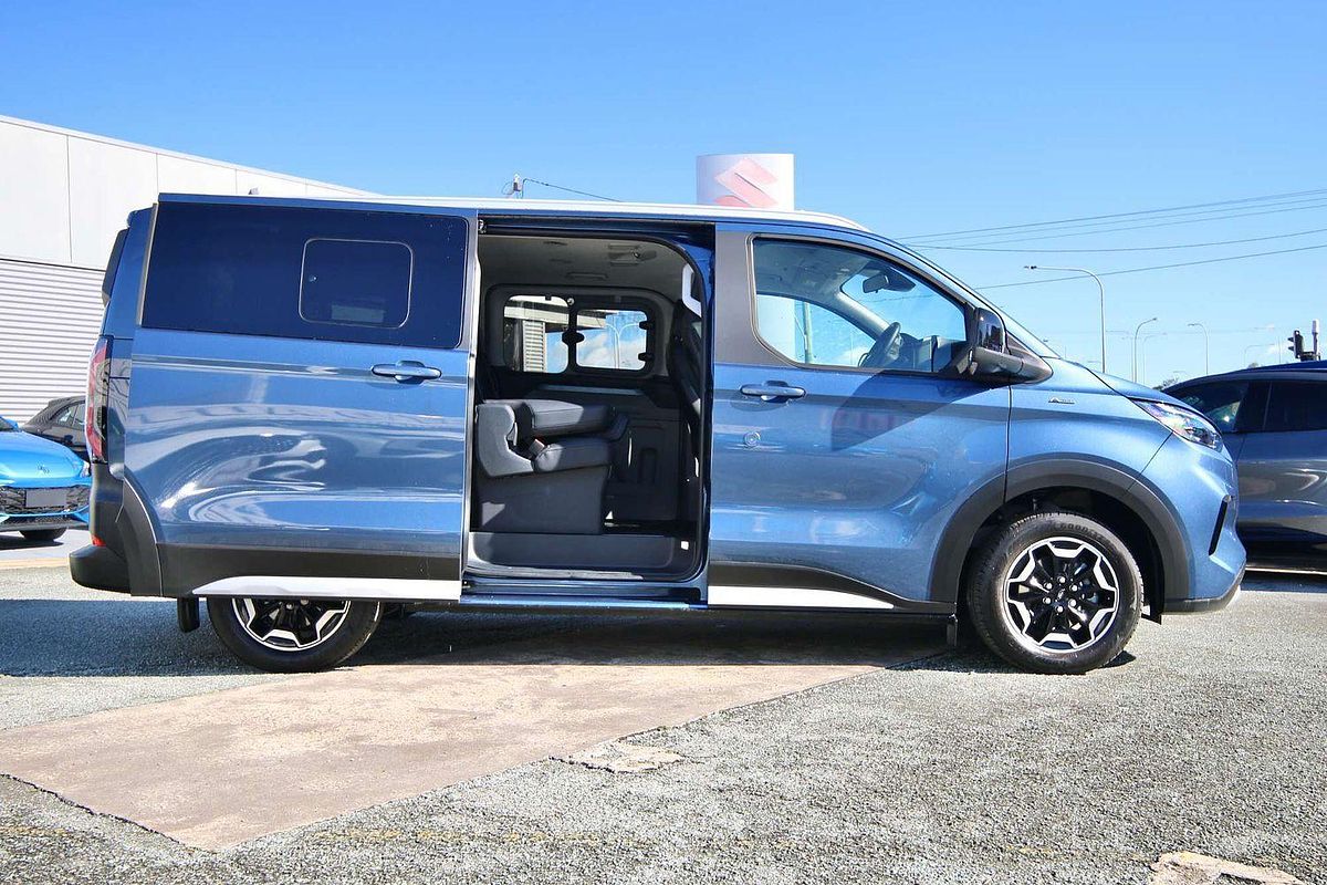 2024 Ford Tourneo Active AV SWB