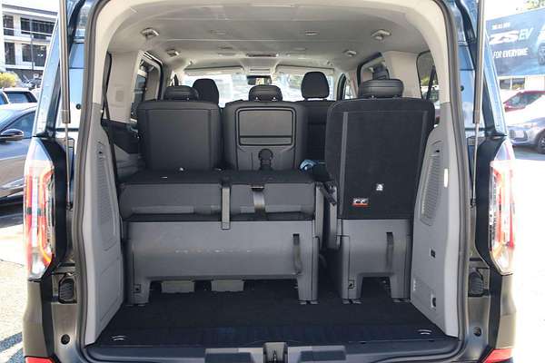 2024 Ford Tourneo Active AV SWB