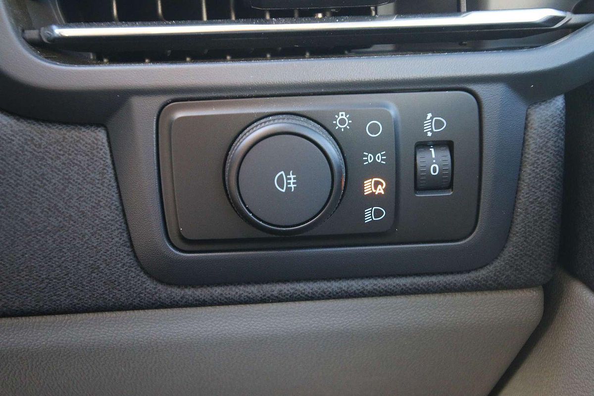 2024 Ford Tourneo Active AV SWB