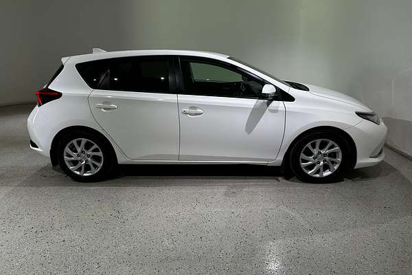 2018 Toyota Corolla Ascent Sport ZRE182R