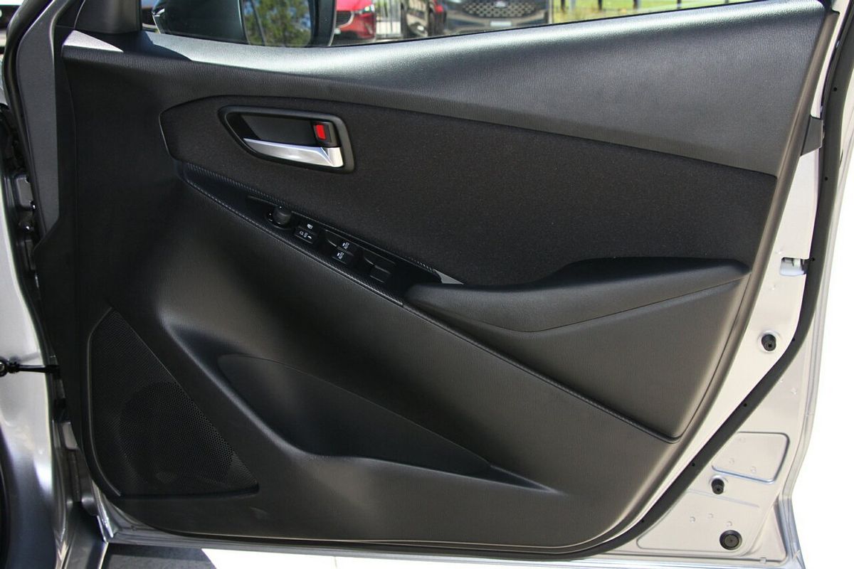 2025 Mazda 2 G15 Evolve DJ Series