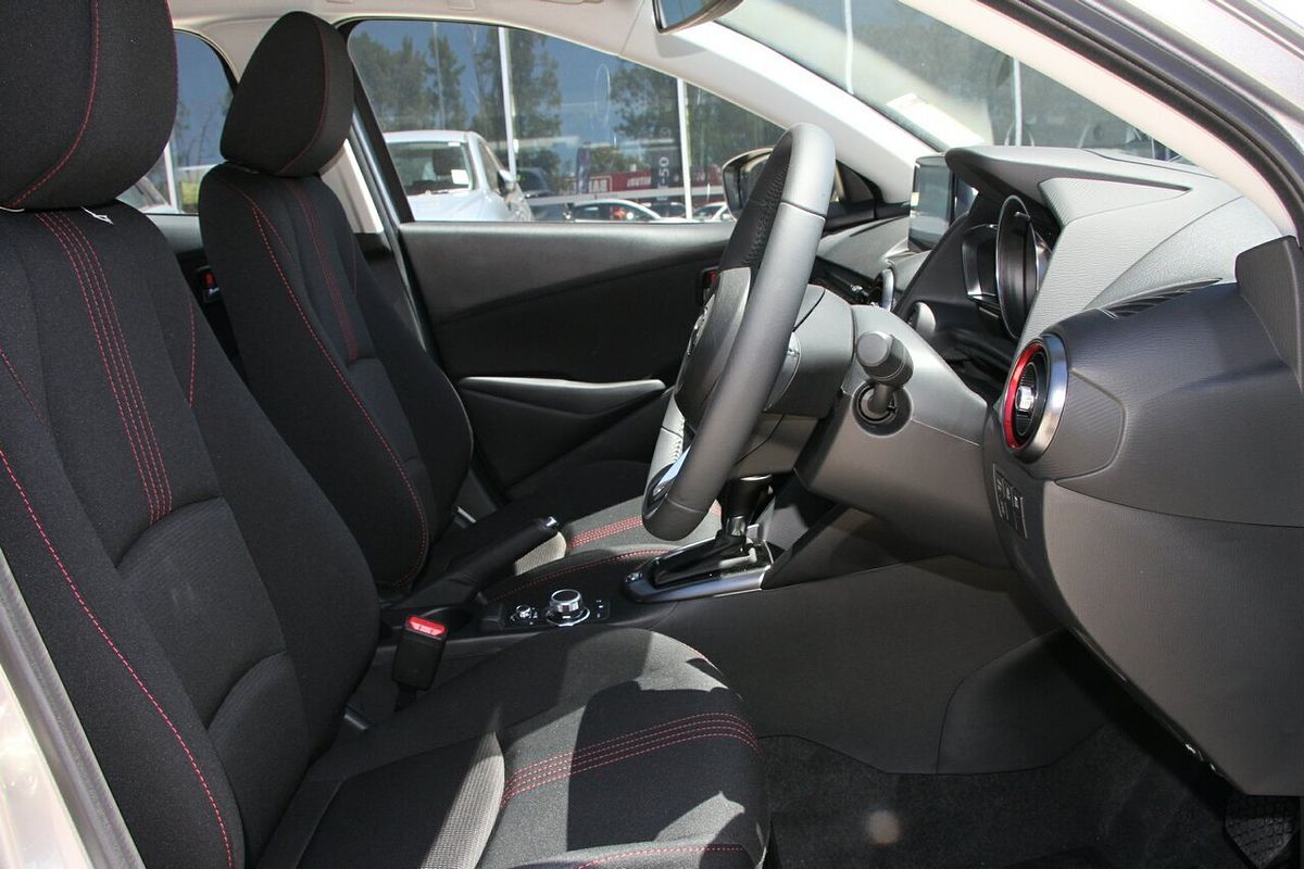 2025 Mazda 2 G15 Evolve DJ Series