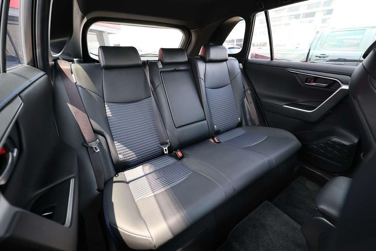 2023 Toyota RAV4 XSE AXAH54R