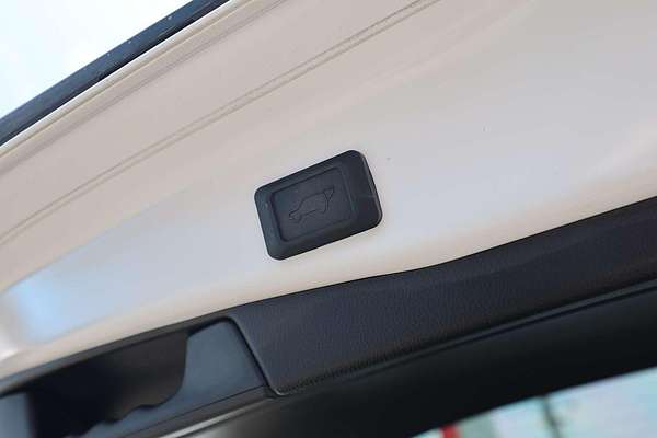 2023 Toyota RAV4 XSE AXAH54R