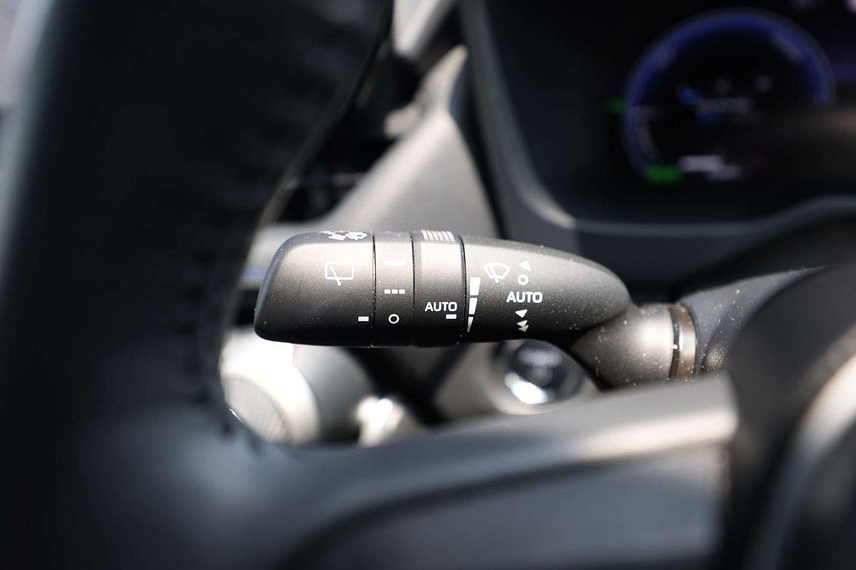 2023 Toyota RAV4 XSE AXAH54R