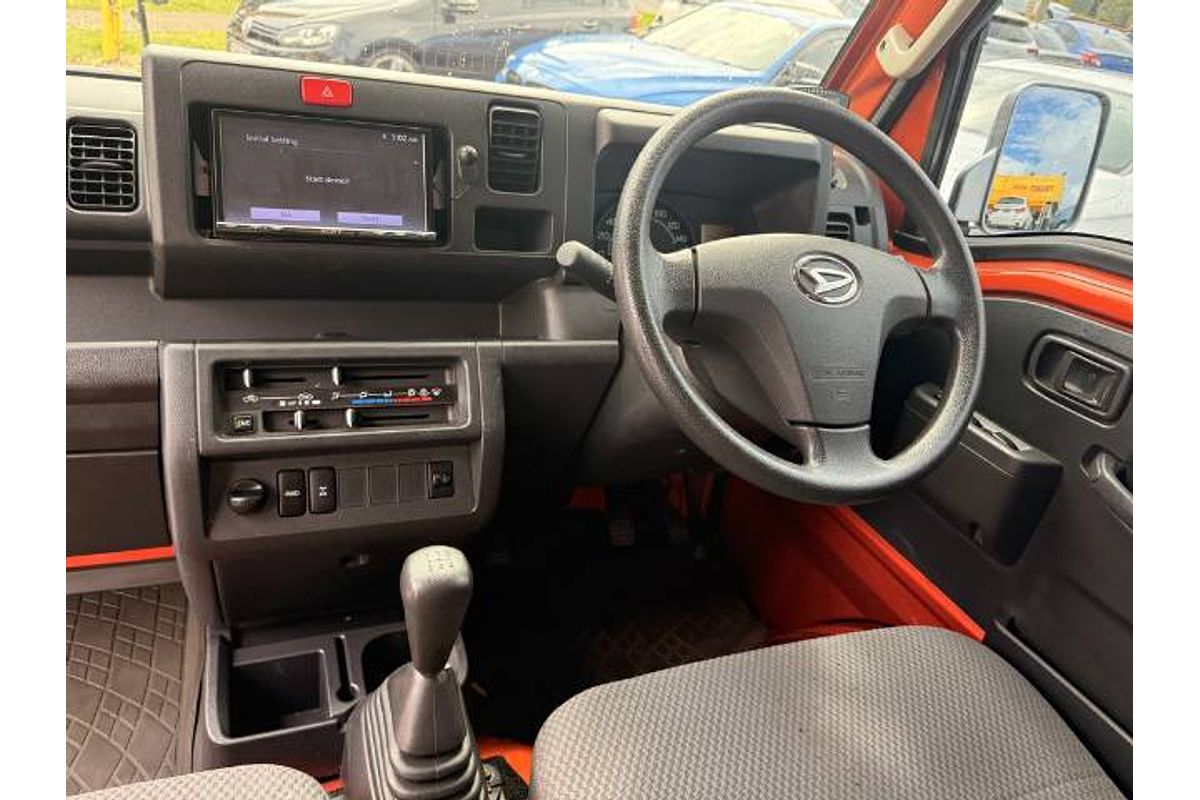 2014 Daihatsu HIJET