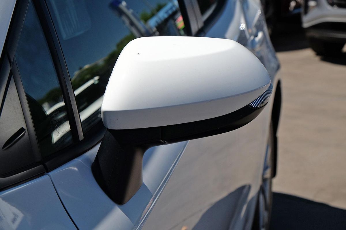 2022 Toyota Corolla Ascent Sport Hybrid ZWE219R