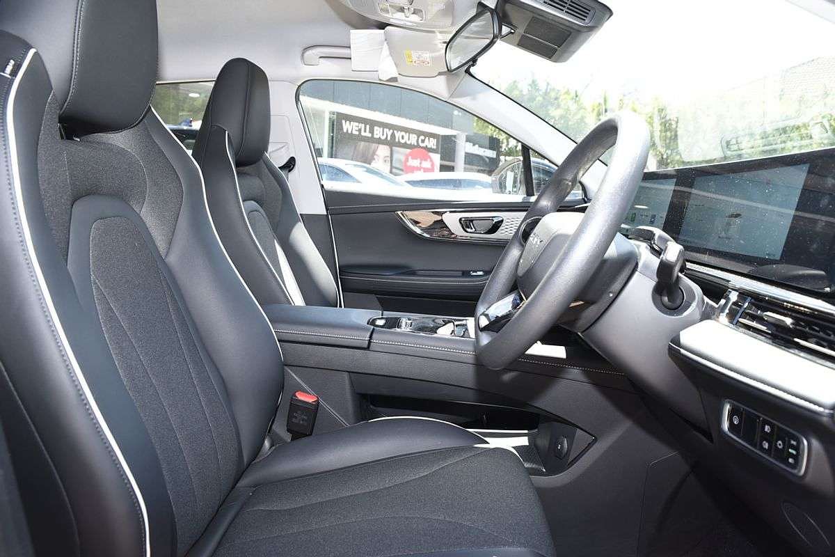 2025 Chery E5 Ultimate