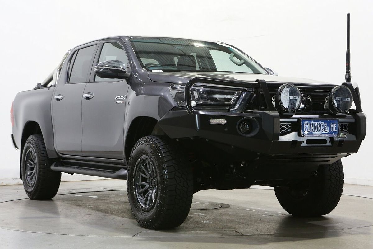 2022 Toyota Hilux SR5 GUN126R 4X4